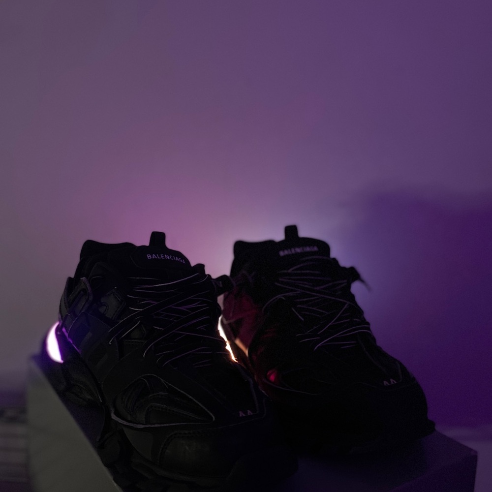 Led balenciaga tracks - Picture 4 of 5